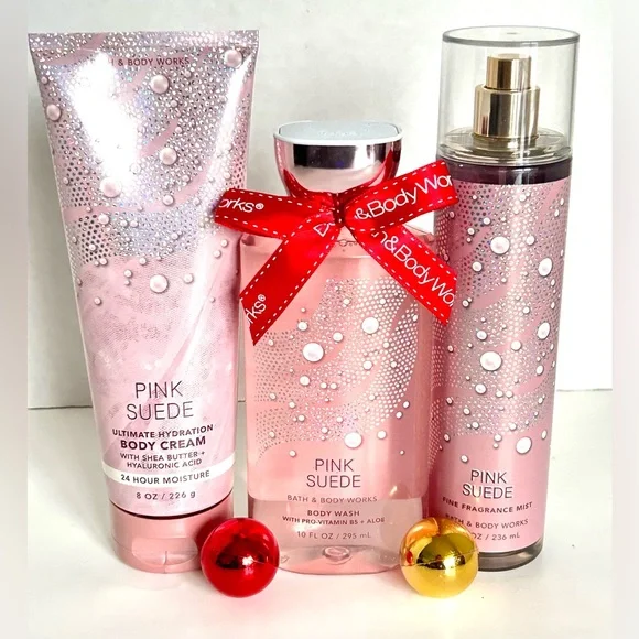 SOLD‼️Bath & Body Works NEW!!! PINK SUEDE GIFT SET - Picture 1 of 4